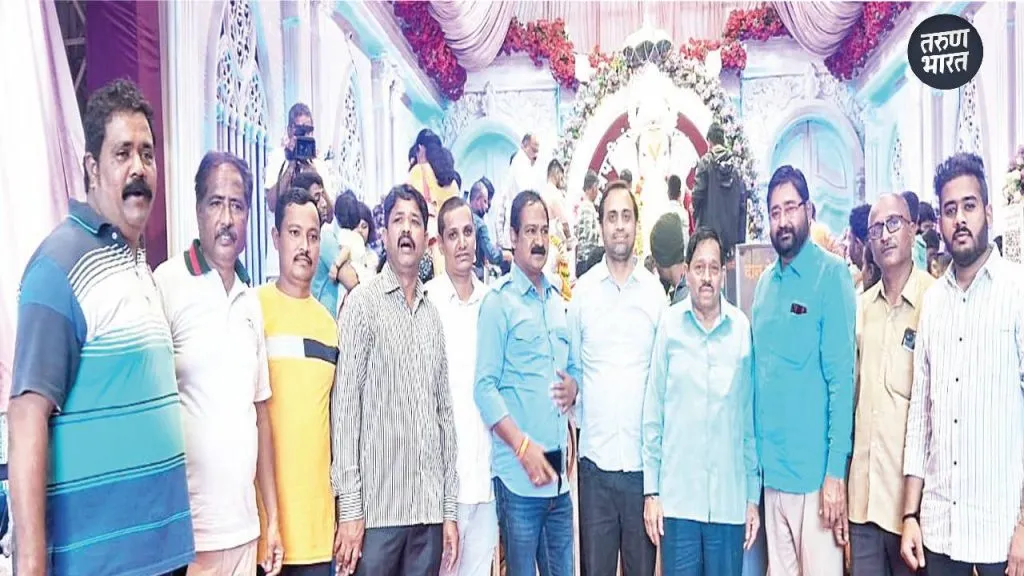 Ganeshotsav 2025: ज्याला वेळेचा सन्मान, त्यालाचा आरतीचा मान, छत्रपती संभाजीनगर तरुण मंडळाचा शिस्तीचा आदर्श main objective of the ancestors and the workers Mandal kolhapur
