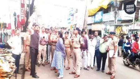 Kolhapur Visarjan Miravnuk 2025: जिल्हा प्रशासनाकडून मिरवणुक मार्गाची पाहणी, CCTV मधून वॉच remove obstacles, potholes, tree branches road security kolhapur