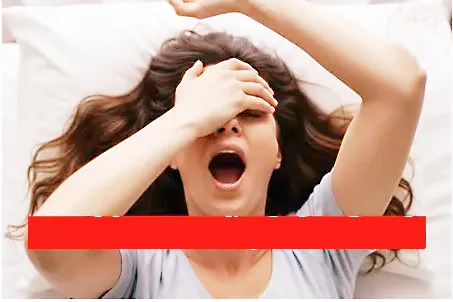 Broken neck due to yawning