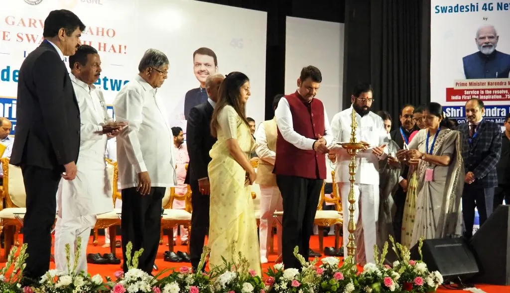 1100 government services will soon be online