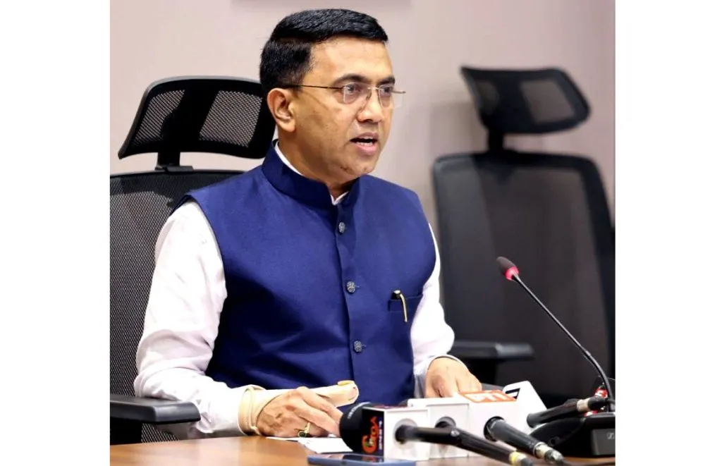 गोमंतकीयांना नोकऱ्या मिळाव्यात यासाठीच कोकणीची सक्ती Salgaon double murder case will be investigated soon: Chief Minister Dr. Sawant