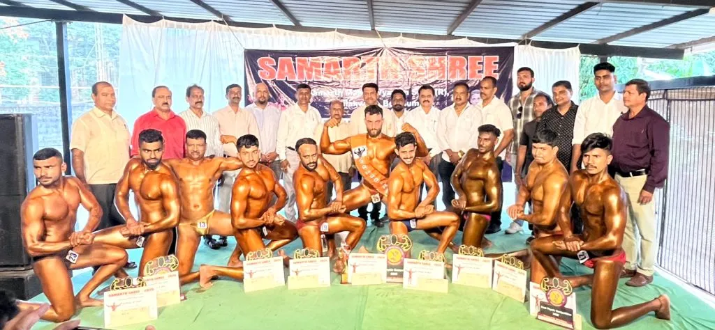 Sanket Surutekar is the recipient of the ‘Samarth Shri’ award.