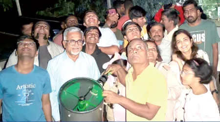 Sanglikars witness lunar eclipse through telescopes!