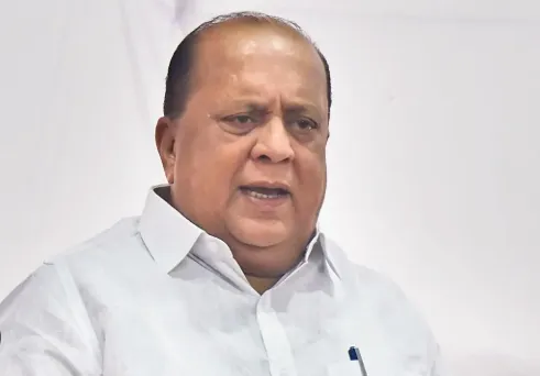 Discussion on Mahayuti's seat sharing after Mushrif's foreign tour