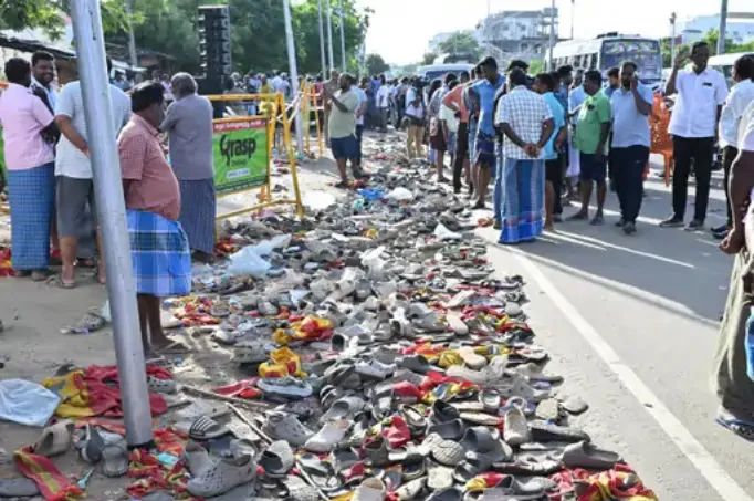 The death toll in the stampede has risen to 40.