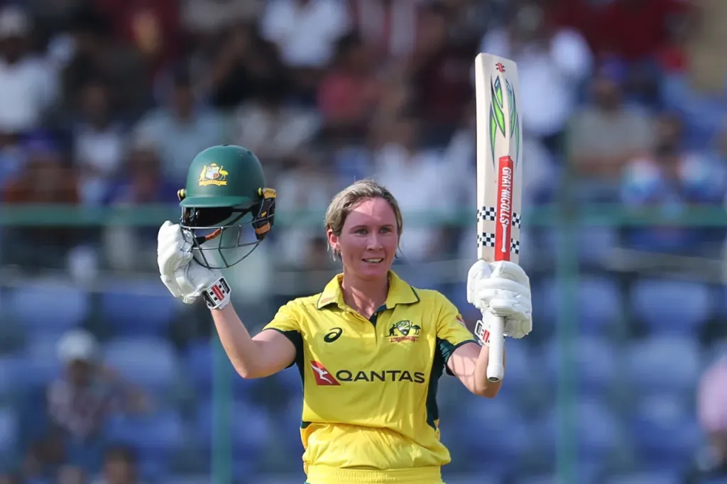 Australian women win series with third ODI