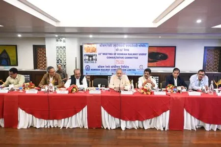 चार राज्यांतील रेल्वेसंदर्भातील समस्यांबाबत चर्चा Discussion on railway related issues in four states