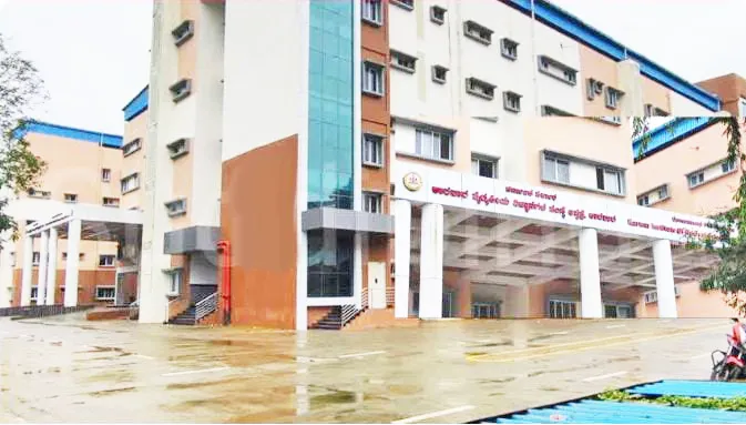 कारवार जिल्हा रुग्णालयाच्या नवीन इमारतीचे काम पूर्ण Work on the new building of Karwar District Hospital completed