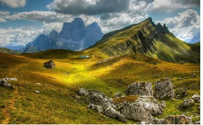 NGT issues notice to government over cutting of Pilarna hills