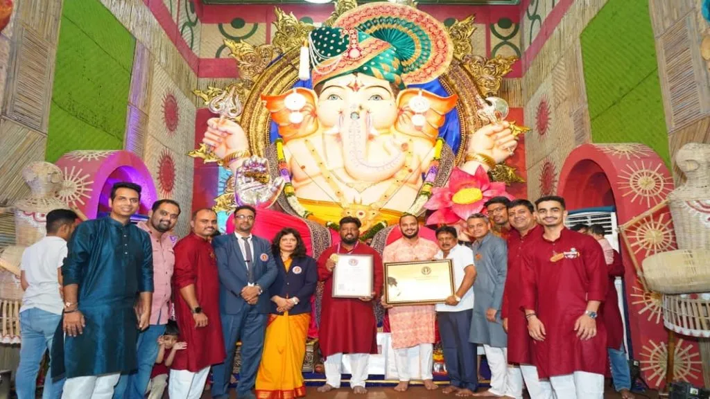 गिरगावच्या राजाच्या महाराष्ट्रीयन फेट्याची वर्ल्ड रेकॉर्ड बुक ऑफ इंडियात नोंद