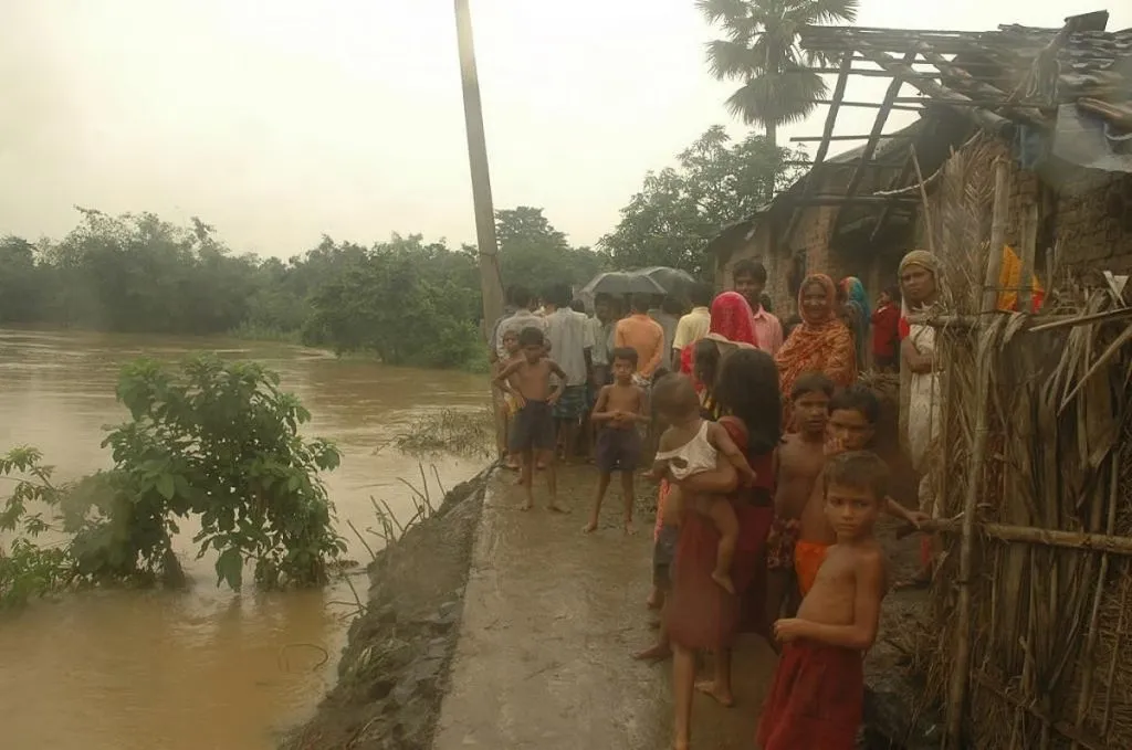 Rains in Nepal cause flooding in rivers in Bihar