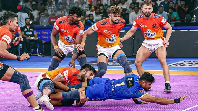 हरियाणाकडून पुणेरी पलटन पराभूत Puneri Paltan defeated by Haryana