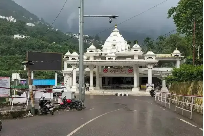 Mata Vaishno Devi Yatra 'breaks' again due to rain