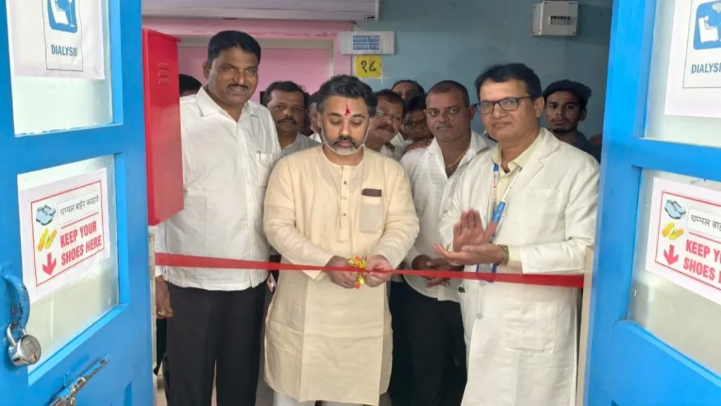 स्वस्थ नारी सशक्त परिवार अभियानाचा आ. निलेश राणेंच्या हस्ते शुभारंभ