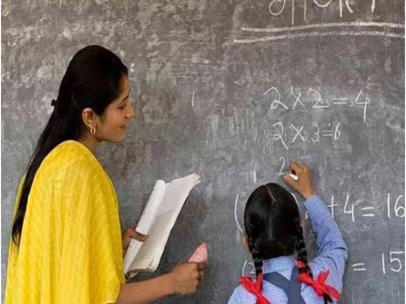 470 transferred Zilla Parishad teachers have been relieved from duty