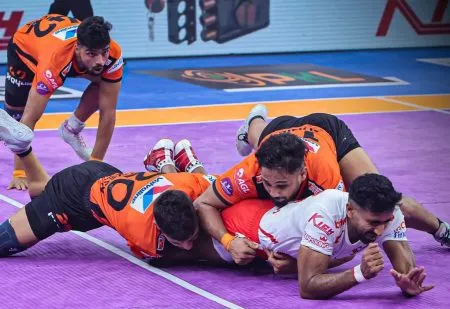 युपी योद्धास, यू मुंबा विजयी UP Yoddha, U Mumba win