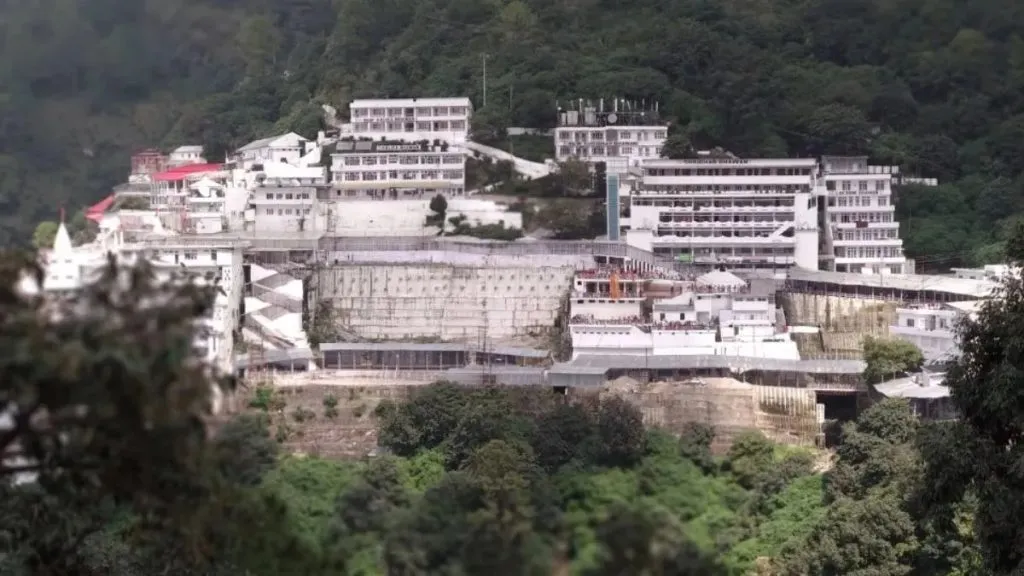 रविवारपासून पुन्हा सुरू होणार वैष्णोदेवी यात्रा Vaishnodevi Yatra to resume from Sunday