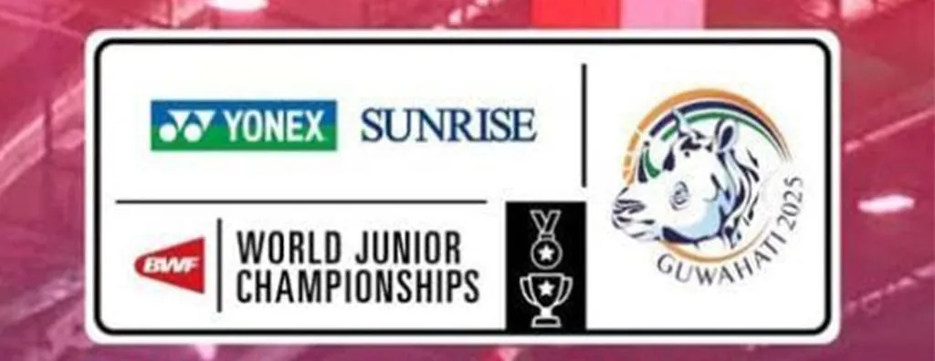 Veteran players boosted the morale of junior badminton players