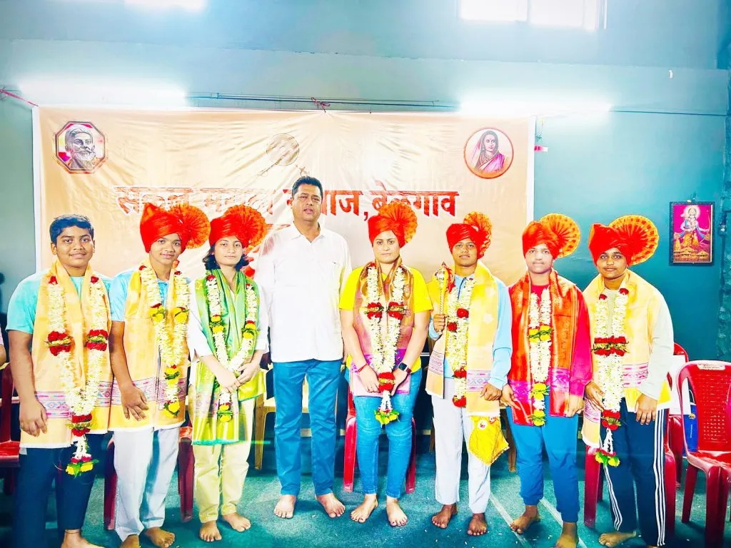 Sakal Maratha felicitates wrestlers and coaches