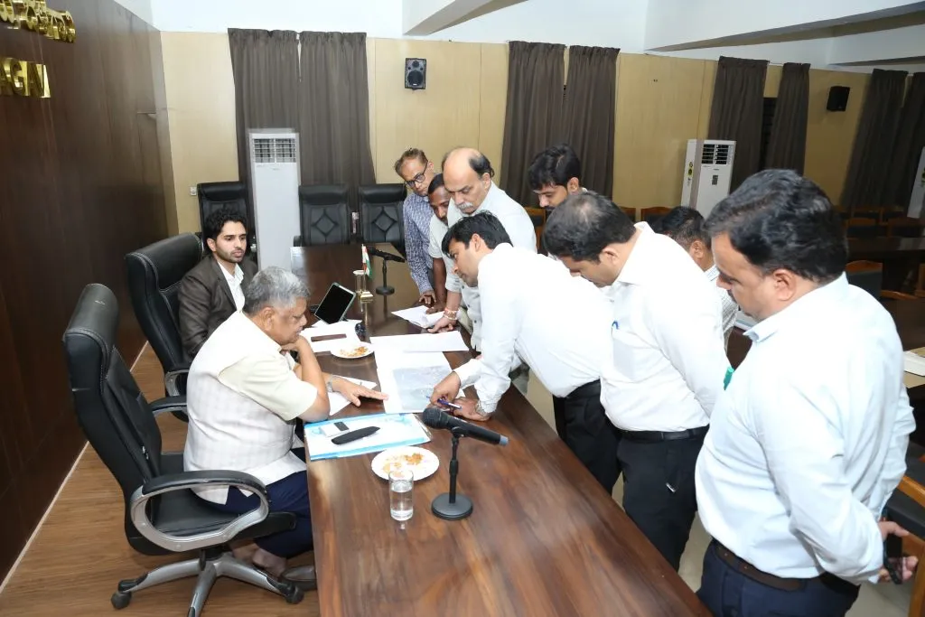 Transfer the land compensation amount in the ring road immediately.