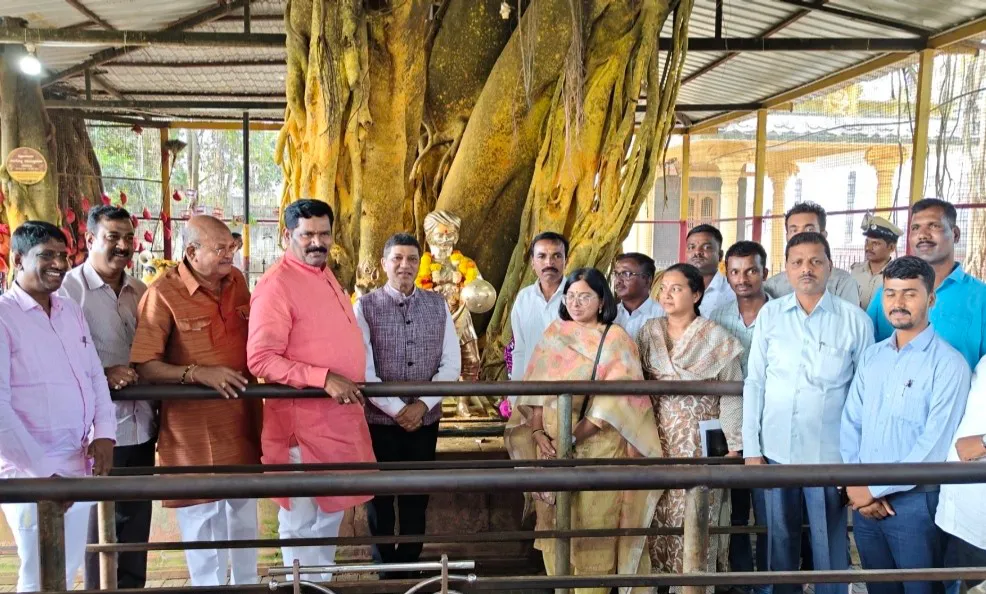 Minister Shivraj Tangadgi inspected the development works in Nandgad