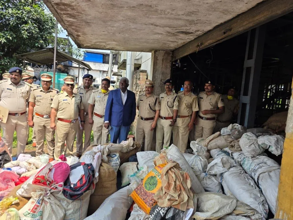 अबकारी खात्याकडून 65 प्रकरणांतील अमलीपदार्थ नष्ट Excise department destroys narcotics in 65 cases