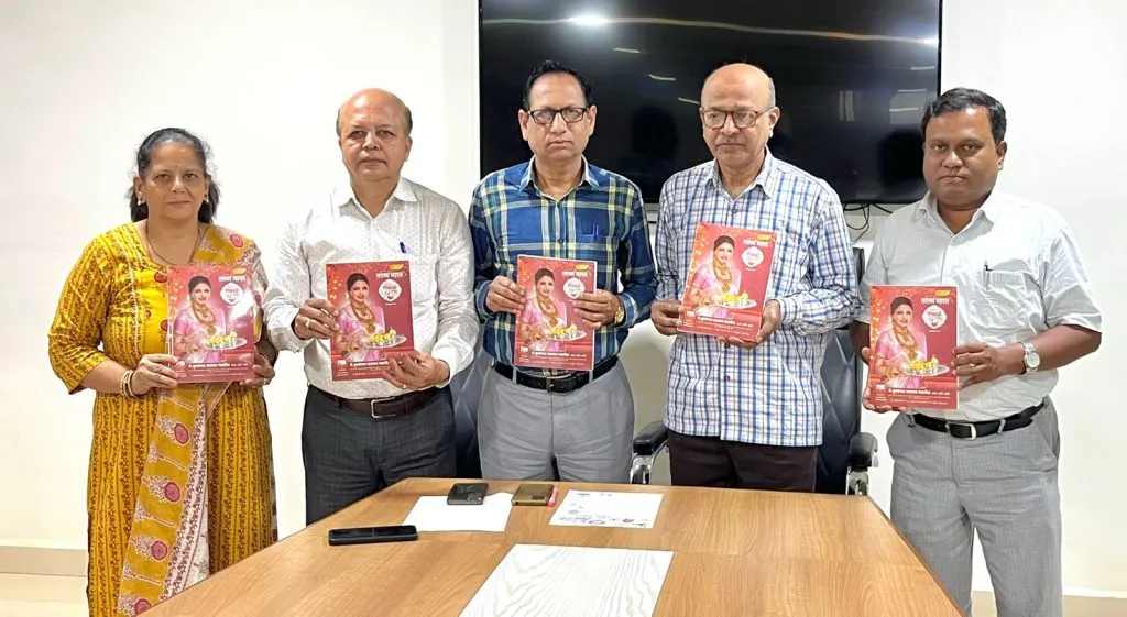 Diwali issue of Tarun Bharat released with pomp