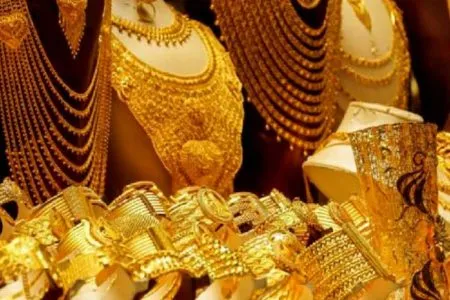 Gold Price : ऐन दिवाळीत सोने महागले !