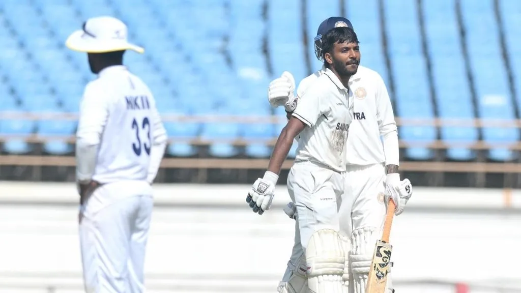 राजस्थान, महाराष्ट्र यांना नाममात्र आघाडी Rajasthan, Maharashtra have a nominal lead