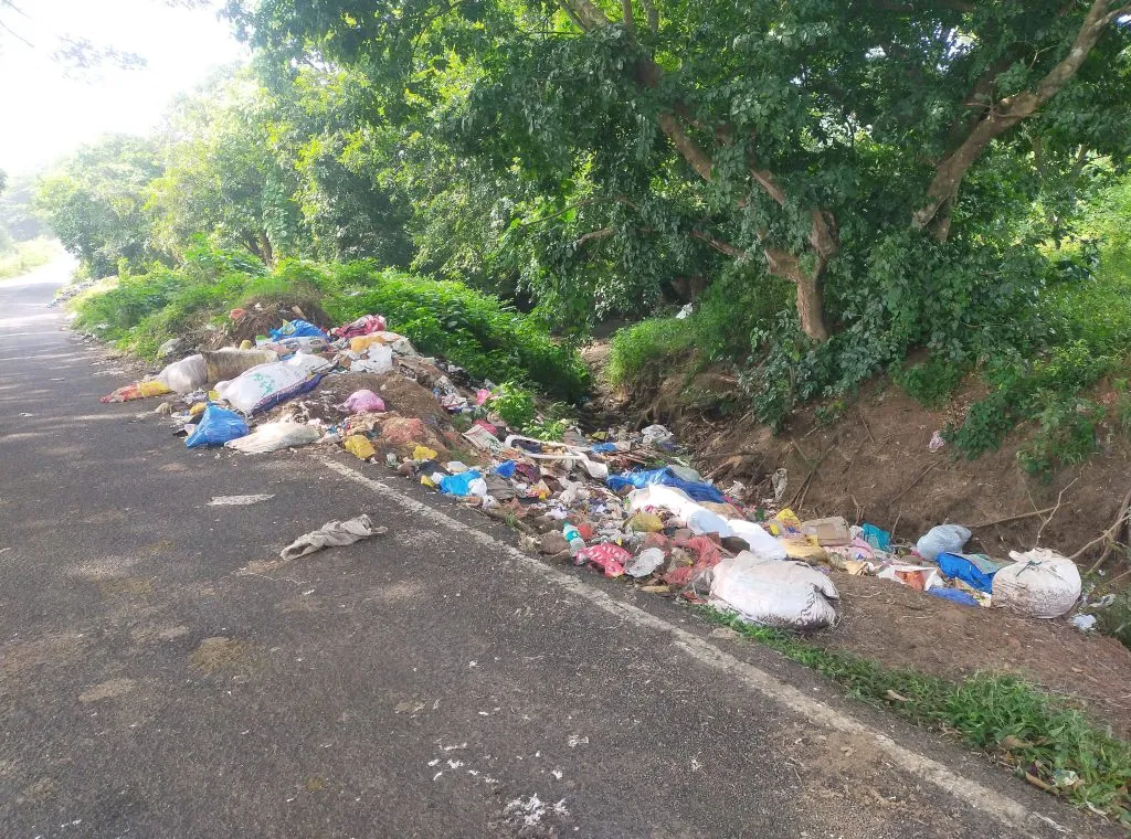 Garbage empire along Nandgad-Halshi road