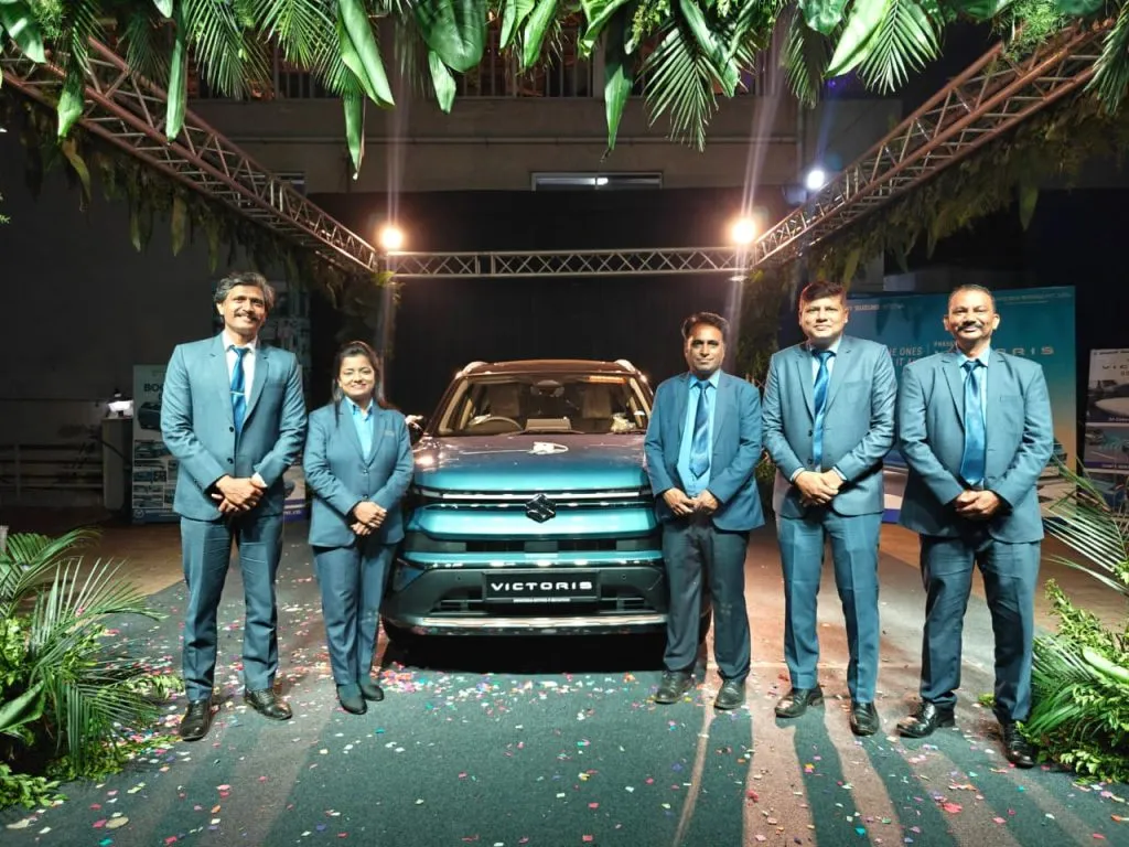 मारुती सुझुकी व्हिक्टोरिस एसयुव्हीचे शांतेशा मोटर्समध्ये लाँचिंग Maruti Suzuki Victoris SUV launched at Shantesha Motors