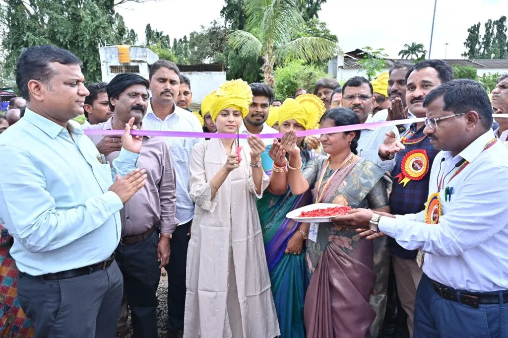 Inauguration of goods, fruits and flowers exhibition at Kittur festival