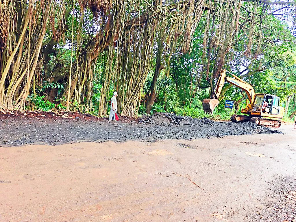 Complete Hindalga-Bachi road work immediately