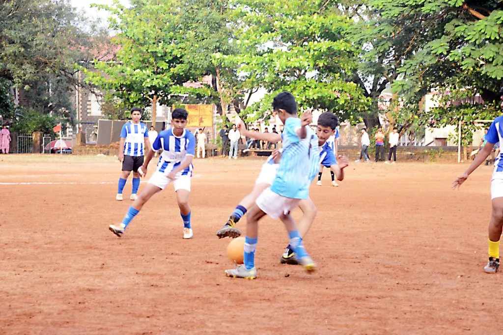 केएलएस, एमव्हीएम, जोसेफ संतिबस्तवाड अ-ब विजयी KLS, MVM, Joseph Santibastwad A-B wins