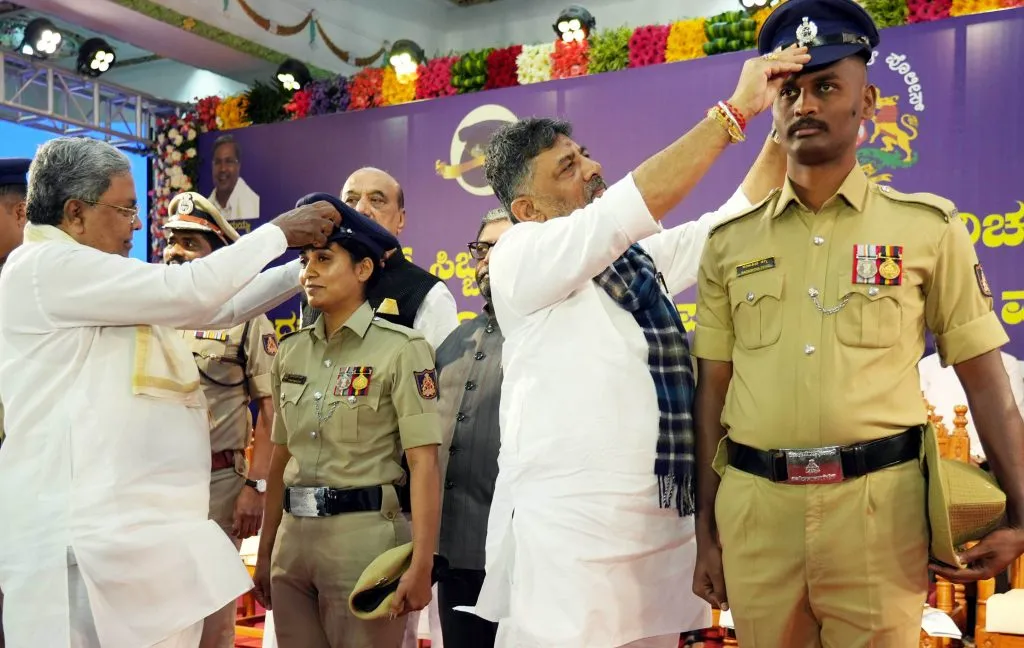Police constables now work in blue peaked caps