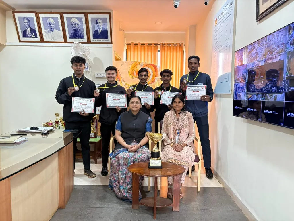 Success of Bellad Law College students in cross-country competition