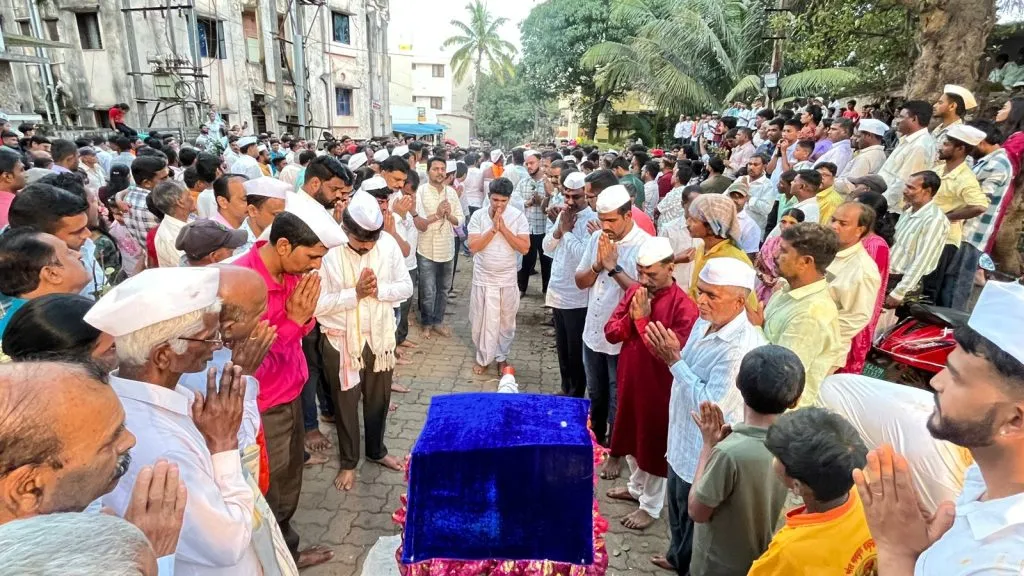 Seemollanghan-Durgadevi Visarjan procession in Angol with enthusiasm