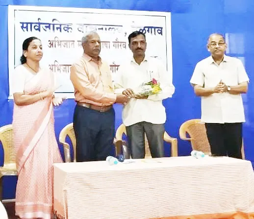 अनेकांच्या योगदानातून मराठी भाषा समृद्ध The Marathi language is enriched by the contributions of many.