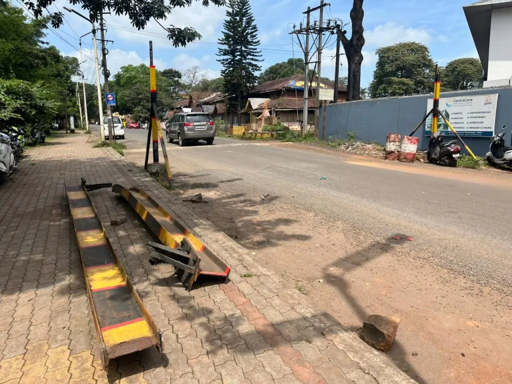 The iron arch at the camp broke again