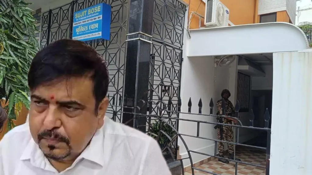 ED raids minister's office in Bengal