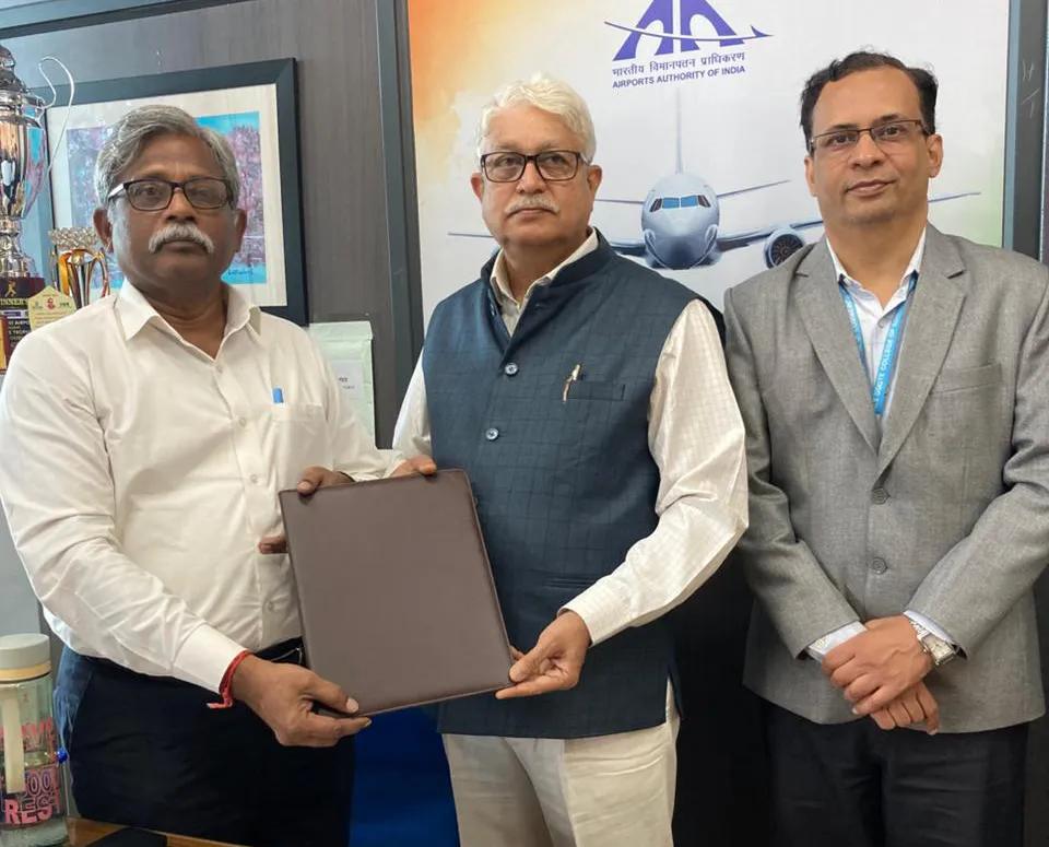 MoU between Airport Authority and Gogate College