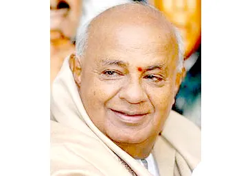 देवेगौडा इस्पितळात दाखल Deve Gowda admitted to hospital