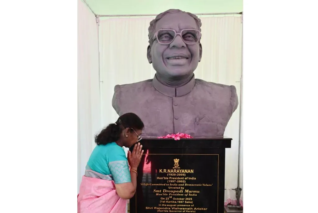 Narayanan's statue unveiled