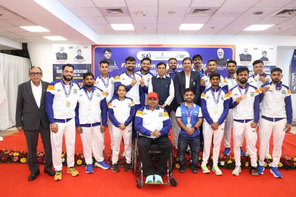 पदकविजेत्या भारतीय पॅरा अॅथलिट्सचा सत्कार Medal-winning Indian para athletes felicitated