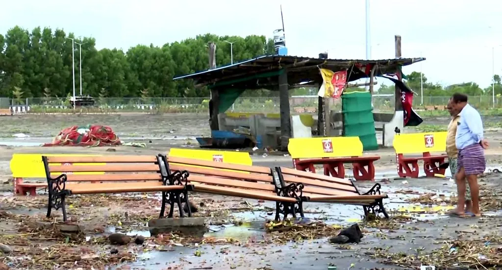 Cyclone 'Montha' hits Andhra, Tamil Nadu