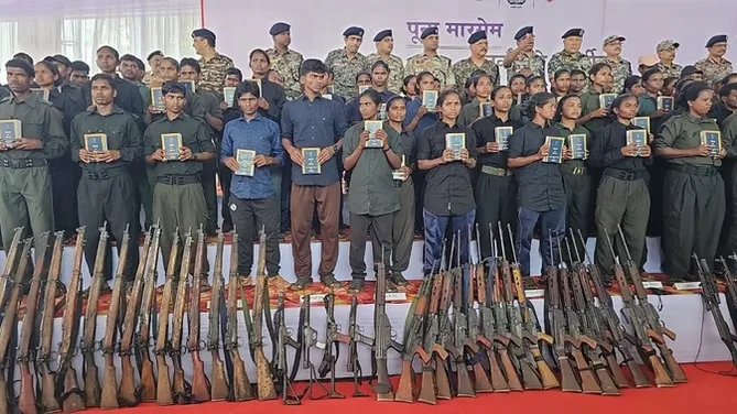Naxalites now have a copy of the 'Constitution'
