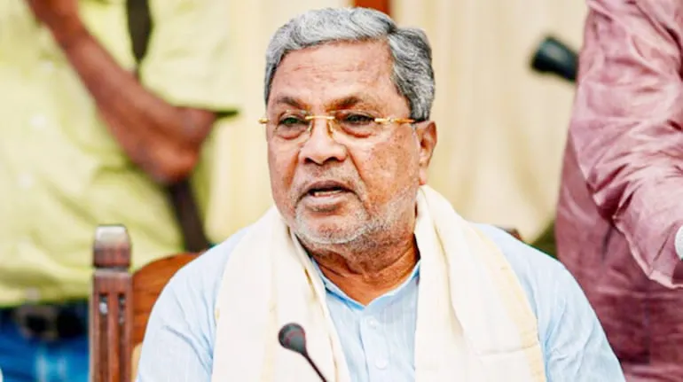 नोव्हेंबरमध्ये कोणतीही राजकीय क्रांती नाही : सिद्धरामय्या There will be no political revolution in November: Siddaramaiah