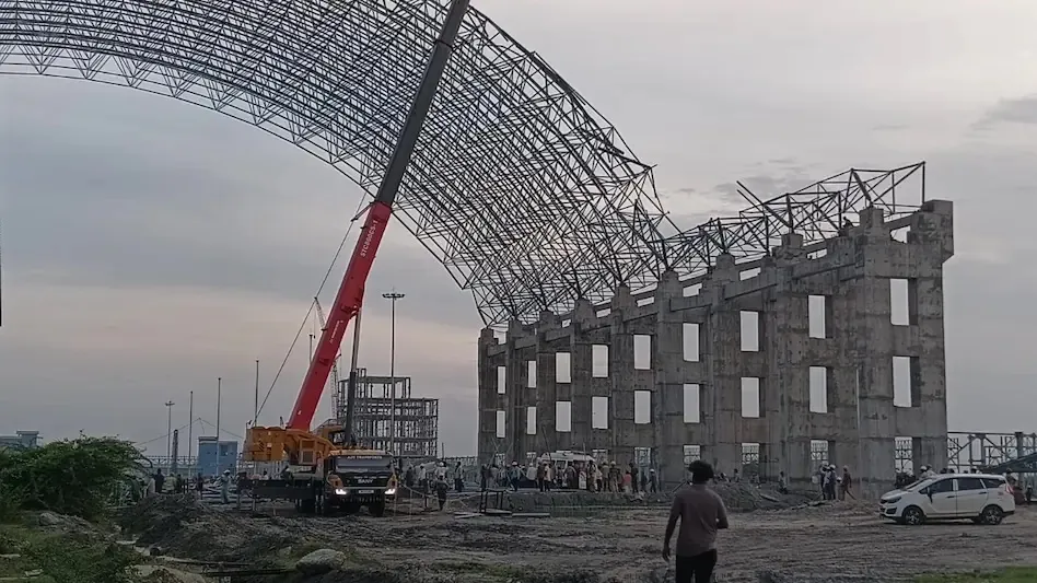 तामिळनाडूमध्ये आणखी एक मोठी दुर्घटना Another major accident in Tamil Nadu