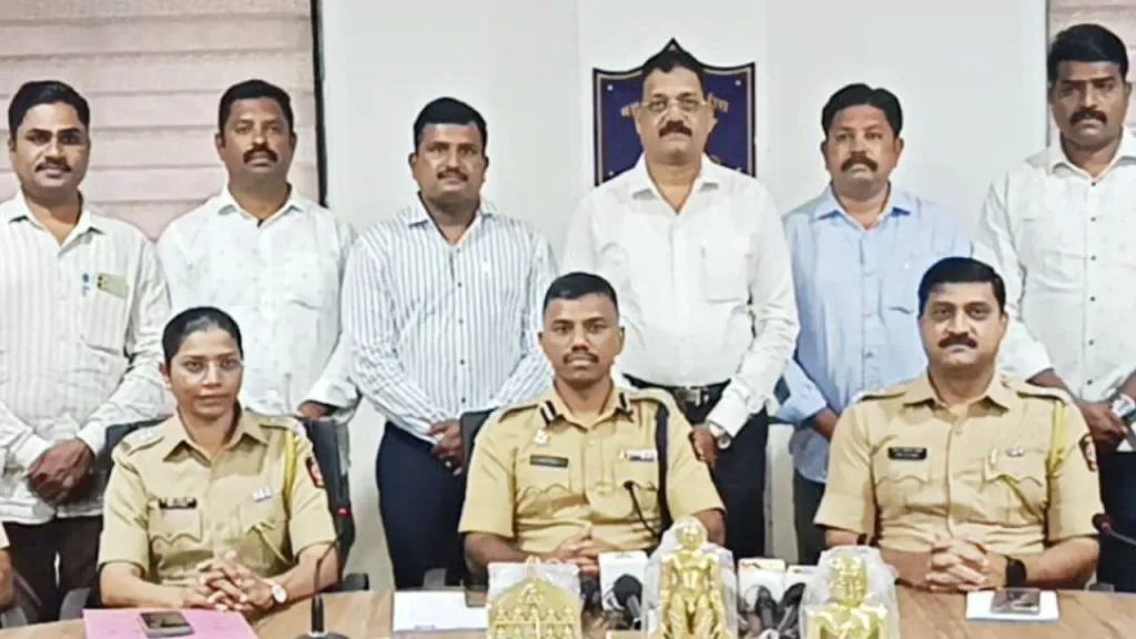 Solapur Crime : बाहुबली, दानम्मा देवी मंदिरातील चोरी सात तासात उघडकीस !