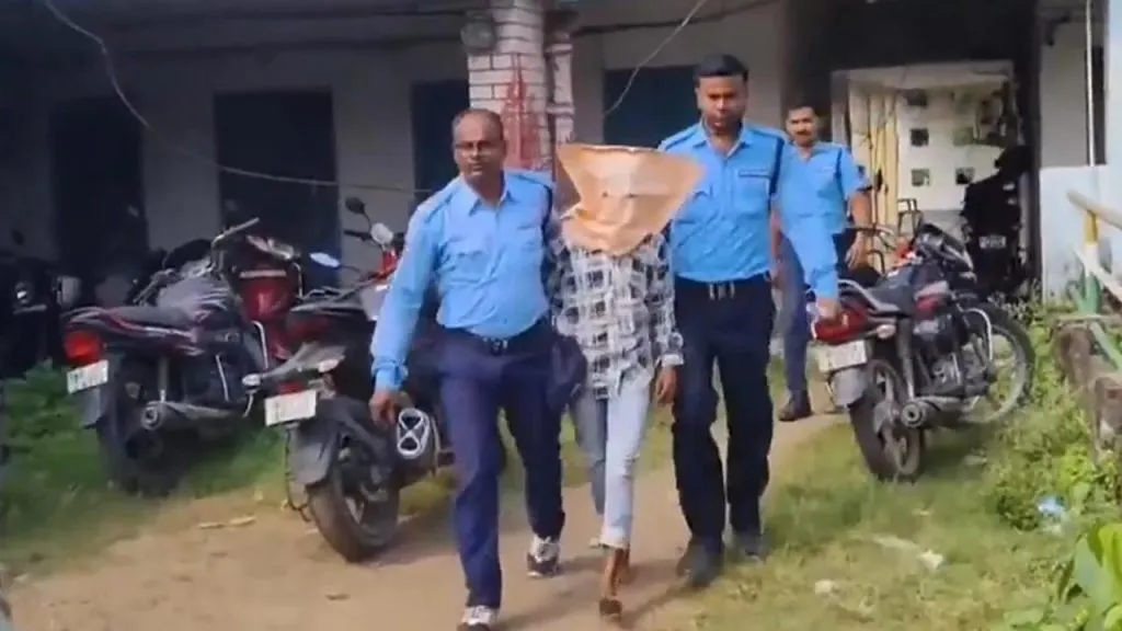 बलात्कार प्रकरणातील आणखी दोघांना अटक Two more arrested in rape case